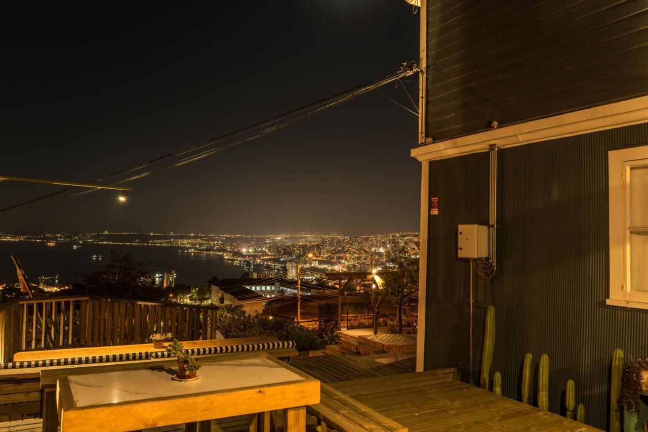 Hotel Faro Azul Valparaiso Cerro Alegre Exterior photo